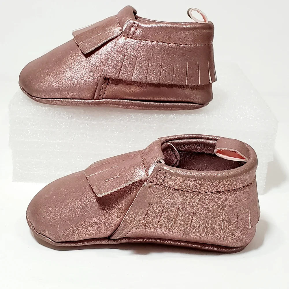 Cat & Jack Faux Leather Rose Pink Sparkle Fringe Moccasin Shoes Size 3-6M NWOT